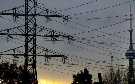 Toronto Hydro Plans 11-Hour Downtown Toronto Power Outage Today