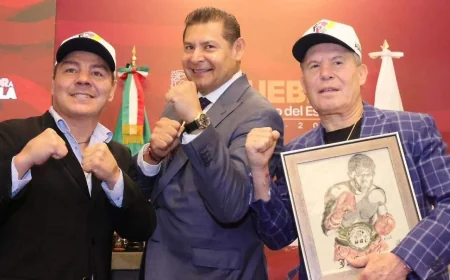 Julio Cesar Chavez Opens 2 mil 360 Peso VIP 3 Sales in Puebla