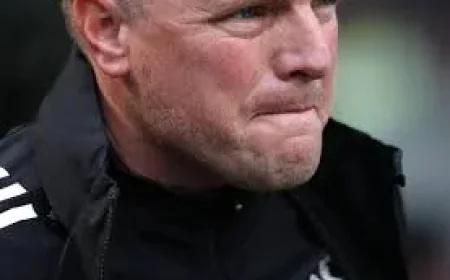 Eddie Howe Faces Summit Meeting With Yasir al-Rumayyan