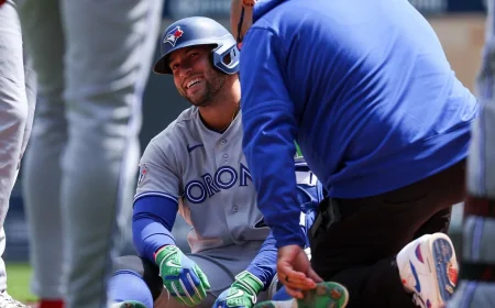 Joe Ryan Watches Blue Jays Rip 8-Run Eighth, Win 11-4