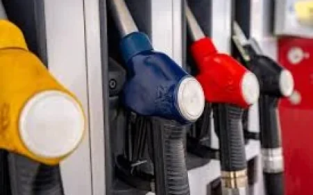 Shell Gasoline Cuts Gas Guidance to 920,000 Barrels