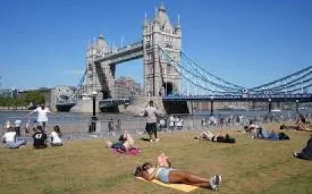 UK Bank Holiday Forecast Brings 11C to 19C Mix