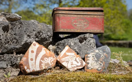 Simon White Returns 3 Tiles to English Heritage After 60 Years