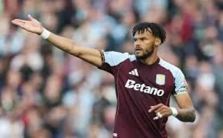 Aston Villa Vs West Ham: Villa Lose 2-1 as Emery Faces Anger