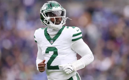 Tyrod Taylor Signs With Packers as Jordan Love’s Backup