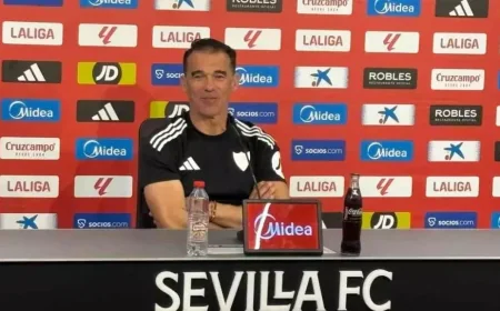Luis García Plaza lifts Sevilla Fc with strong Sánchez-Pizjuán backing