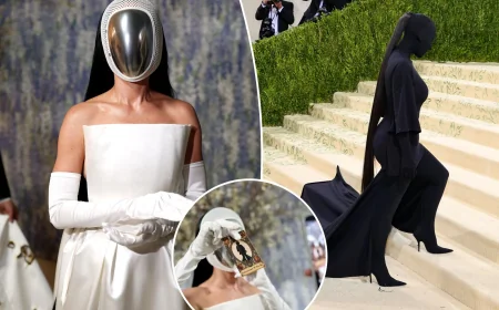 Katy Perry Met Gala 2026 Look Puts 6-Fingered Gloves Front Row