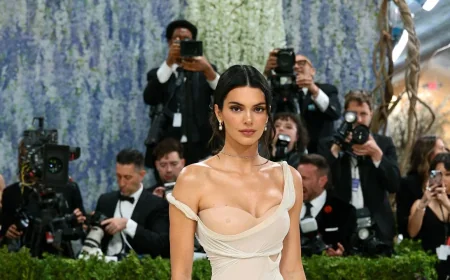 Kendall Jenner Met Gala Look Uses Zac Posen’s GapStudio Design