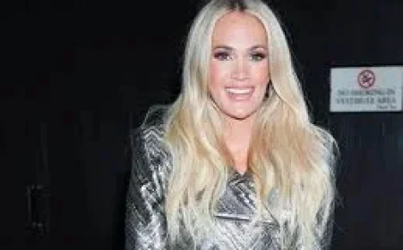 Carrie Underwood Faces Mar-a-Lago Face Backlash After Selfie