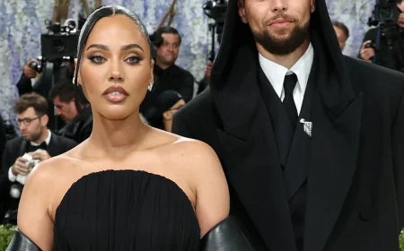 Steph Curry Met Gala look draws Sith Lord comparisons at 2026 gala