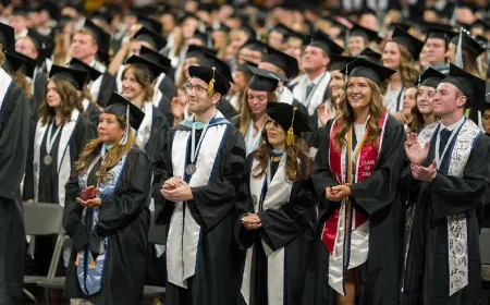 Bobby Wagner Receives Utah State Honorary Doctorate at Commencement