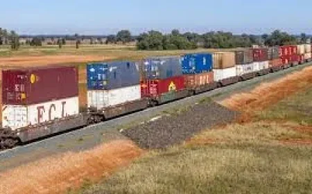 Albanese government scales back Inland Rail Project after $45bn blowout