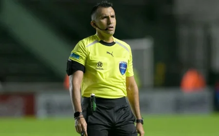 Boca Juniors Open Key Group D Match at Barcelona SC