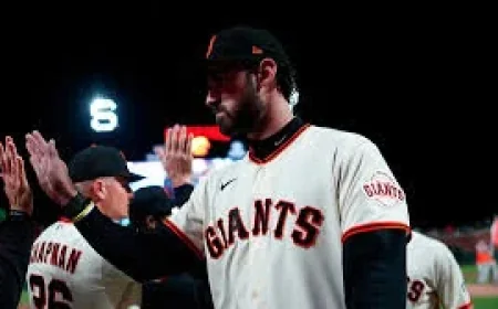 Jesus Rodriguez Debuts as Giants Promote Two Prospects