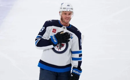 Dahlin Named Masterton Trophy Finalist After 74-Point Season