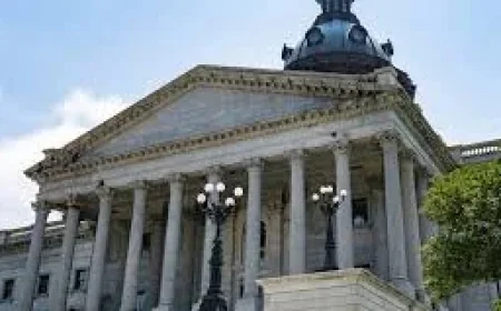 South Carolina House advances $1,500 monthly pay boost provision