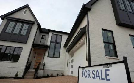 Jones Says Refinance Rates Rose to 6.37% on May 7