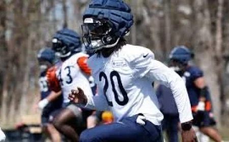 Bears waive Zah Frazier after rookie season loss