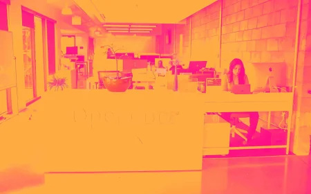 Opendoor Posts $720 Million Revenue Beat, Open Stock Falls
