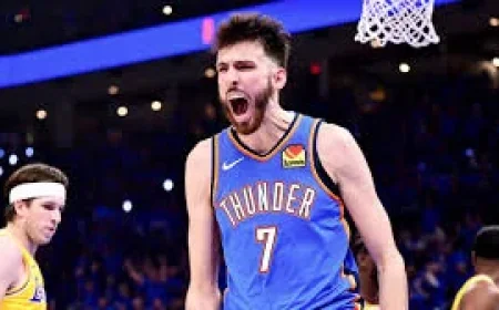 Austin Reaves Scores 8 as Los Angeles Lakers Fall to Thunder
