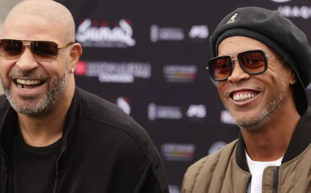 Ronaldinho visits Toronto before Friday’s Living Legends Match