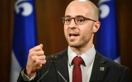 Duranceau Fonctionnaires: Ali défend le retour au bureau, le SEI conteste