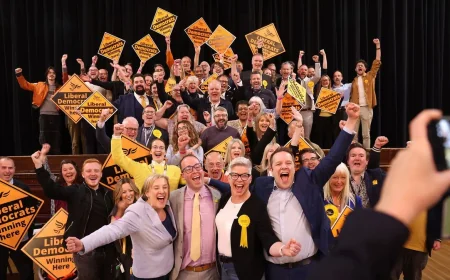 Liberal Democrats win Stockport Council with 33 of 63 seats