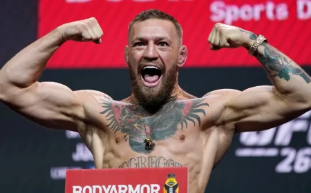 Dana White Says Conor McGregor Will Fight This Summer