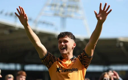 Ryan Giles Cross Creates Hull Chance Against Millwall