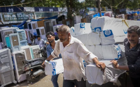 South Asia Heat Wave Pushes India, Pakistan and Bangladesh to 50C