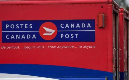 Canada Post Gets $673 Million in Federal Money For Canada Post