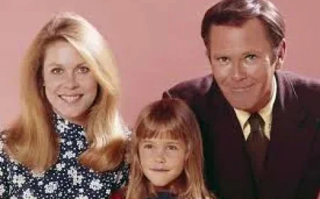 Erin Murphy says Elizabeth Montgomery never spoke to Dick York
