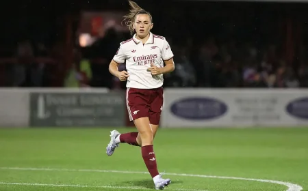 Katie Mccabe Could Win New Arsenal Deal Before Season's End