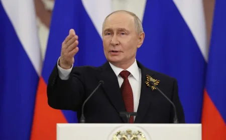 Putin nennt Gerhard Schröder als möglichen Vermittler