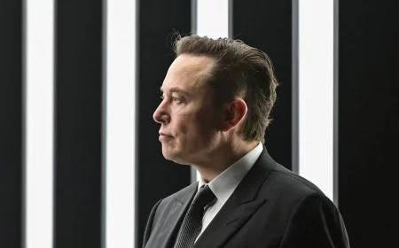 Elon Musk Net Worth Tops $800 Billion as SpaceX IPO Nears