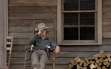 Scott Frank Built Godless Miniseries Around a Film Set