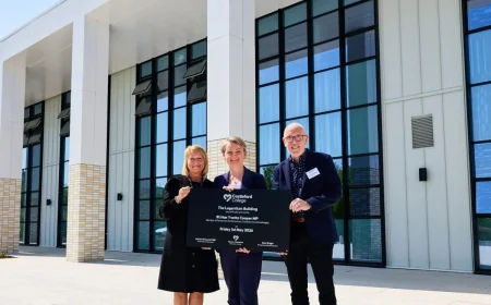 Yvette Cooper Opens Castleford College Lagentium Building