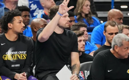 Lebron James Stats: 27 Points in Lakers' 108-90 Game 1 Loss
