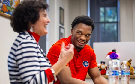 Awaka discusses eight double-doubles, academics at University Of Arizona