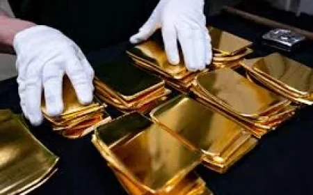 Trump Rejects Iran Peace Plan, Gold Futures Open at $4,690 — Cpi Data