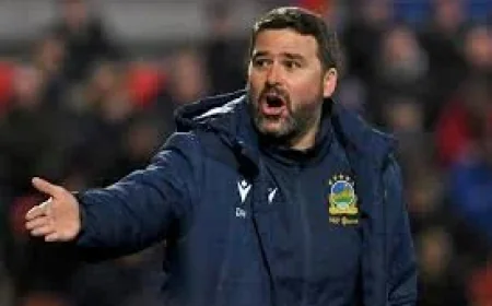Linfield Vs Dungannon Swifts Ends 0-0 in Windsor Park Play-off