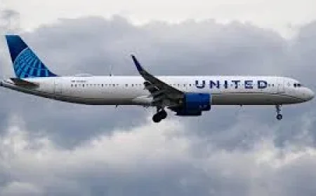 United Airlines Flight Attendant Contract Ratified by 82% Vote
