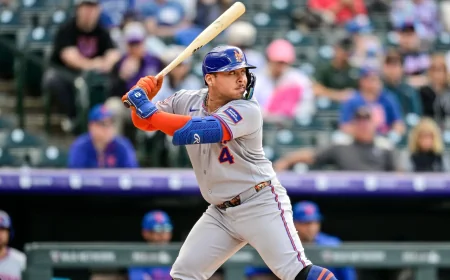Francisco Alvarez exits in 6th with apparent right leg injury