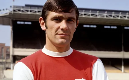 Peter Simpson dies at 81 after 478 Arsenal appearances