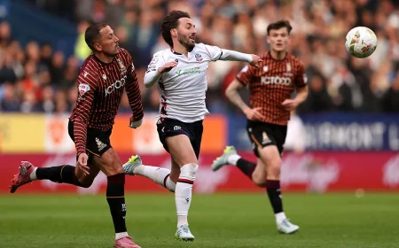 Osborn Stuns Stevenage in 94th Minute for Stockport Vs Stevenage 1-0