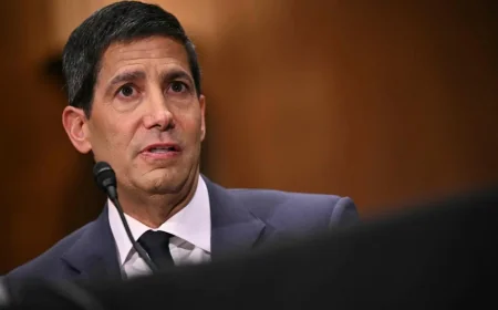 Sénat américain valide Warsh à la Fed — Banque Centrale