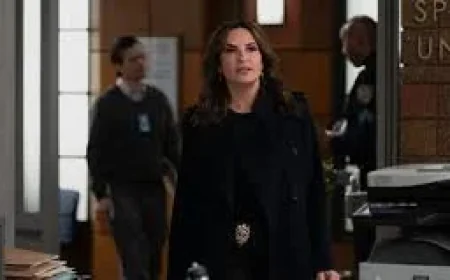 Corey Cott Teases Law & Order: Special Victims Unit Finale 'Really Intense'