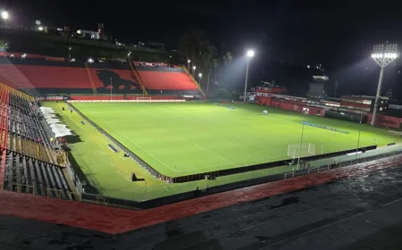 Leonardo Jardim Extends 17-Game Lineup Run Before Vitória Vs Flamengo