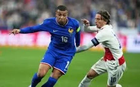 Deschamps choisit Risser et Mateta pour Coupe Du Monde 2026