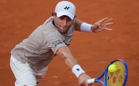 Ruud Beats Darderi 6-1, 6-1 to Reach Sinner Vs Medvedev Final
